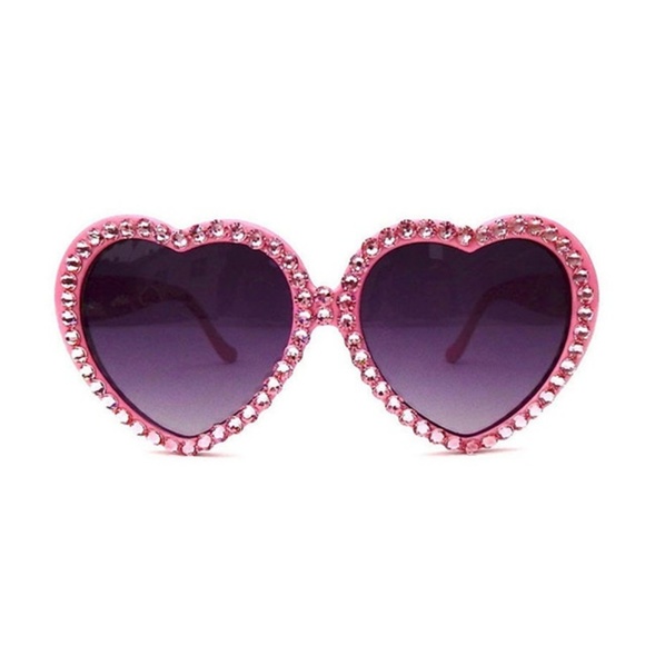 GASOLINE GLAMOUR Accessories - RHINESTONE HEART LOLITA SUNGLASSES